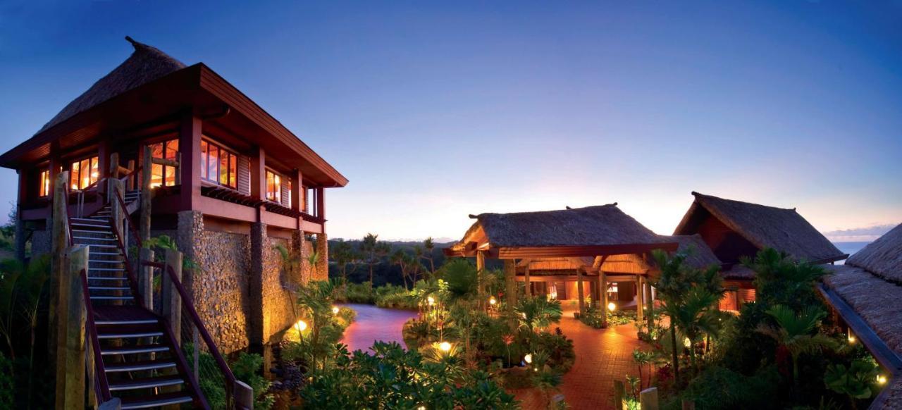קורוטוגו Outrigger Fiji Beach Resort מראה חיצוני תמונה The Village